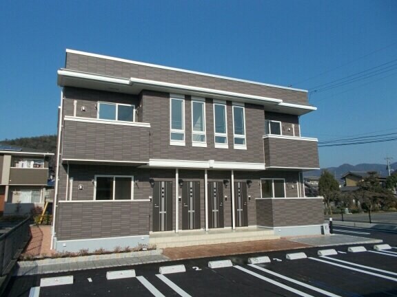 ラフレシールＥの物件外観写真