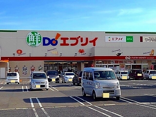 ラフレシールＥの物件外観写真