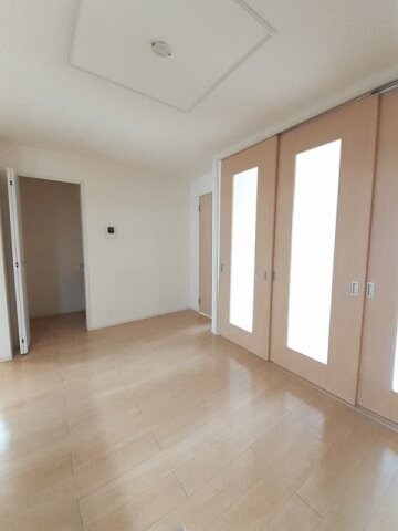 ラフレシールＥの物件内観写真