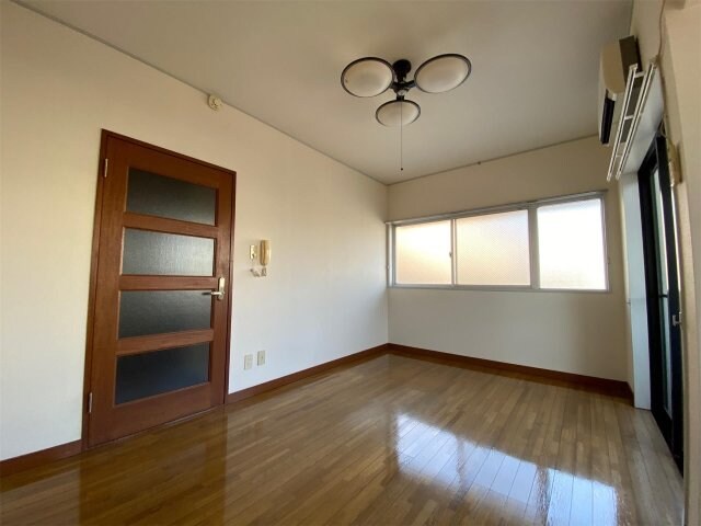 大福マンション三吉の物件内観写真