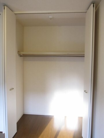 ローゼスポート港町 B棟の物件内観写真