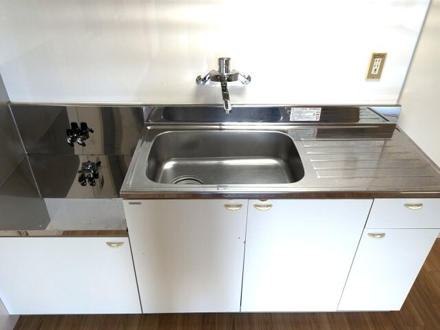 グレーシル鷹取の物件内観写真