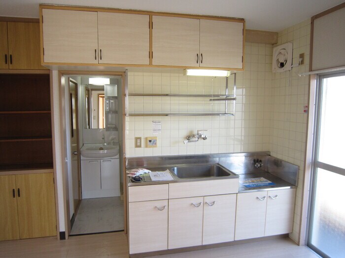 川口東マンションの物件内観写真