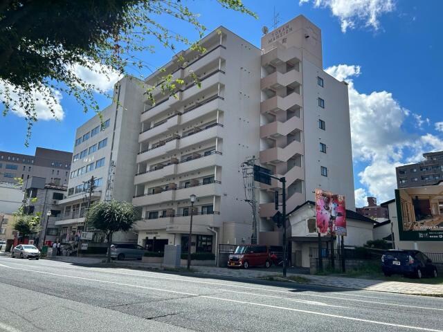 トーカンマンション本町の物件外観写真