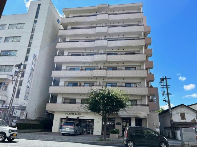 トーカンマンション本町の物件外観写真