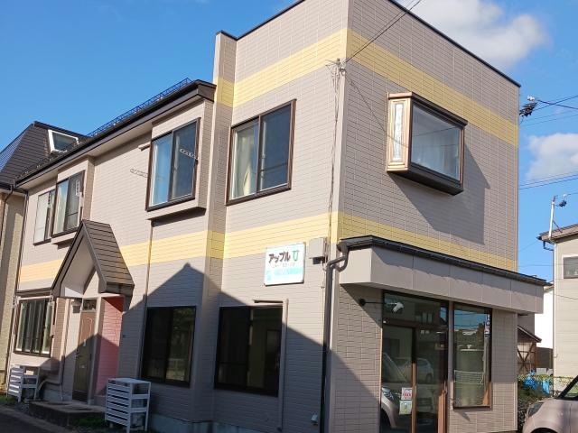 アップルＵの物件外観写真