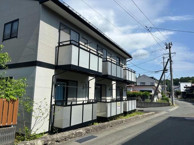 メゾンベルディの物件外観写真