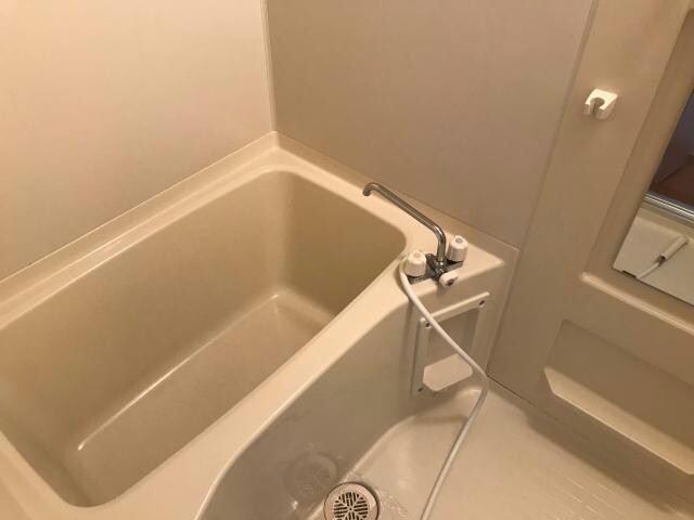 メゾンベルディの物件内観写真