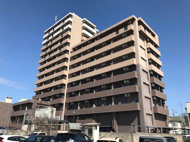 桜山閣の物件外観写真