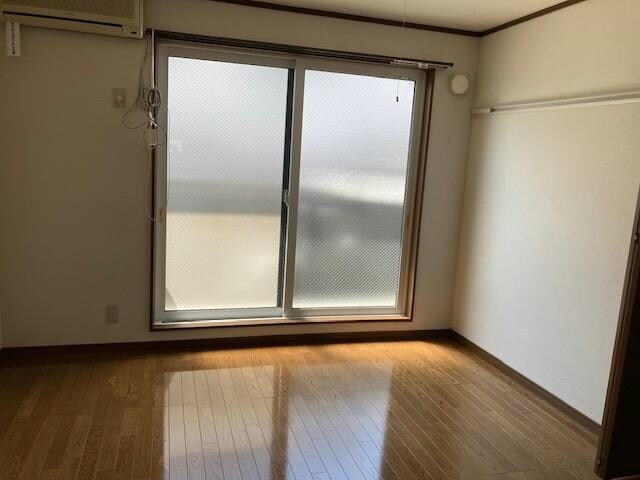 エストワン本町の物件内観写真