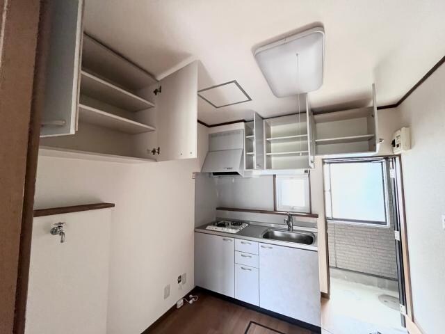 エストワン本町の物件内観写真