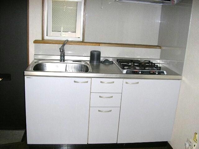 エストワン本町の物件内観写真