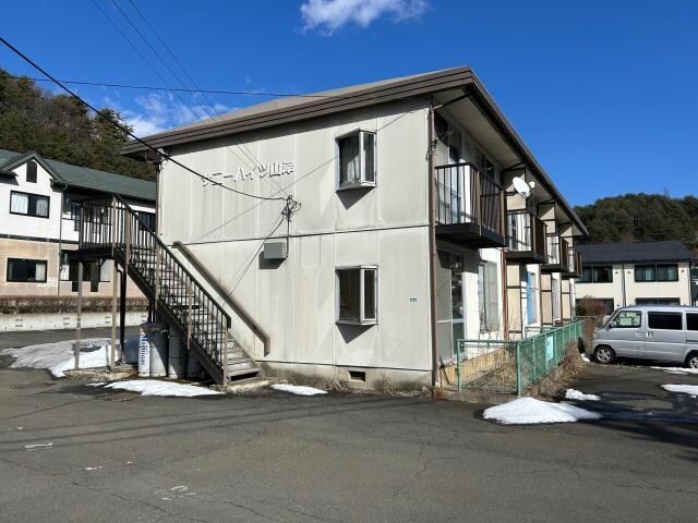 サニーハイツ山岸の物件外観写真