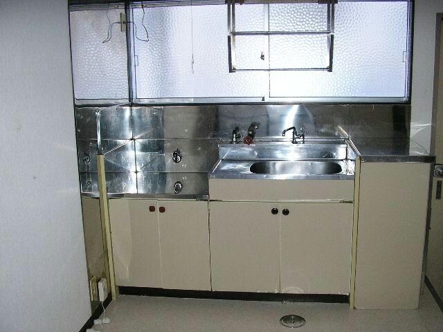 サニーハイツ山岸の物件内観写真