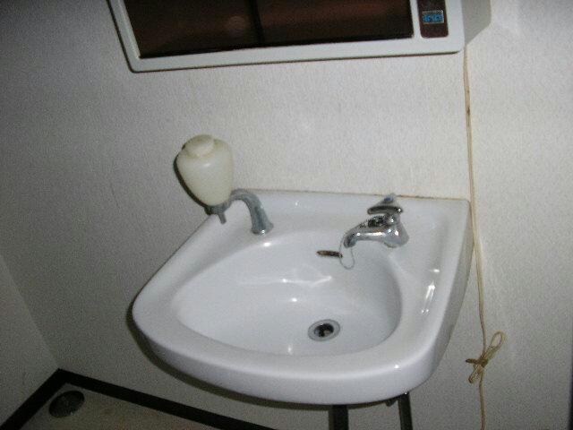 サニーハイツ山岸の物件内観写真