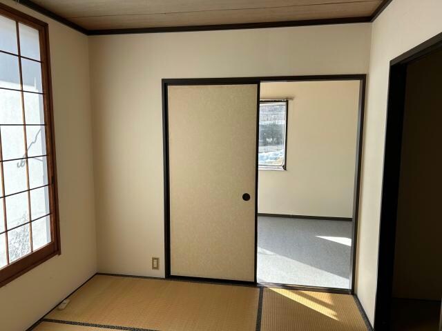 サニーハイツ山岸の物件内観写真