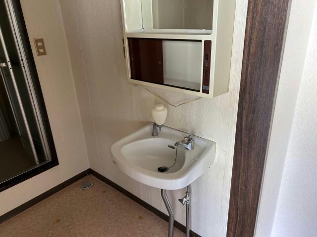 サニーハイツ山岸の物件内観写真