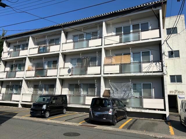 サンＦコートの物件外観写真