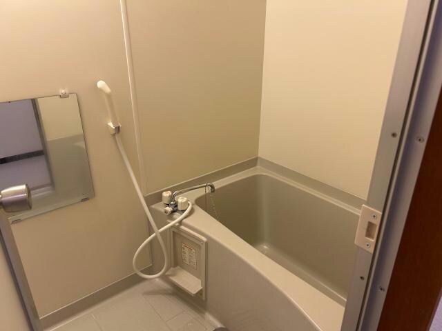 サンＦコートの物件内観写真