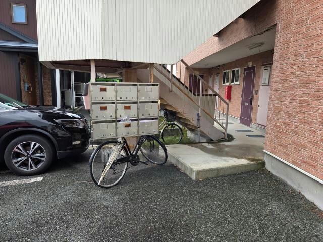 稲荷ヴィレッジの物件外観写真