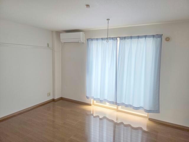 稲荷ヴィレッジの物件内観写真