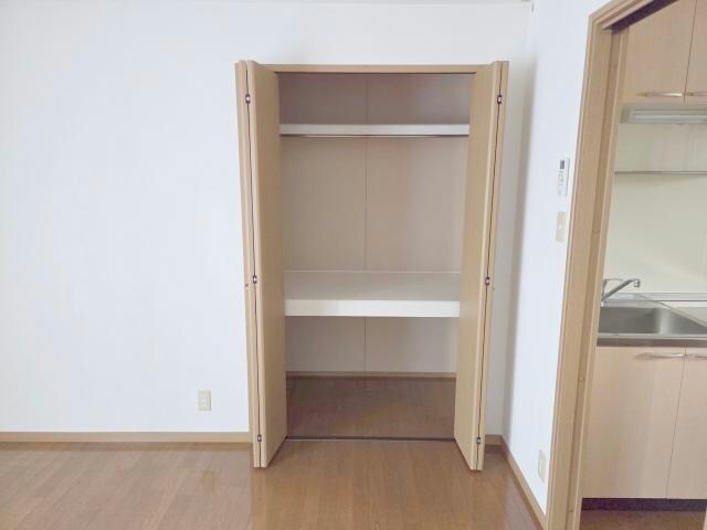 稲荷ヴィレッジの物件内観写真