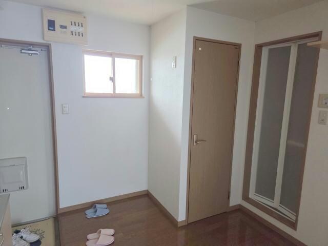 稲荷ヴィレッジの物件内観写真