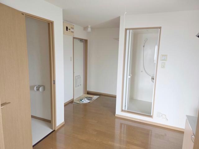 稲荷ヴィレッジの物件内観写真