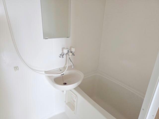 稲荷ヴィレッジの物件内観写真