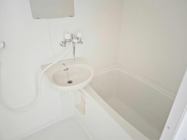 稲荷ヴィレッジの物件内観写真