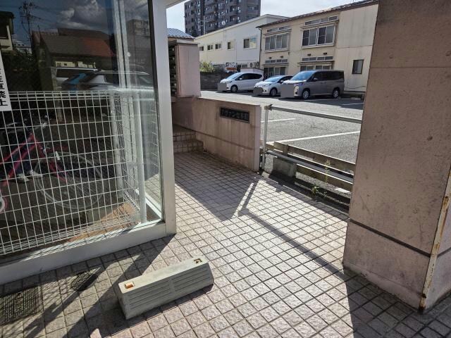 アヴァンセ本町の物件外観写真