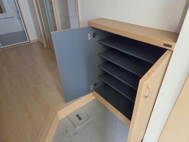 アヴァンセ本町の物件内観写真