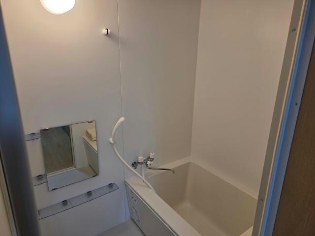 アヴァンセ本町の物件内観写真