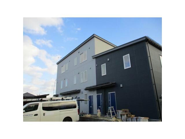 すみれハウスの物件外観写真