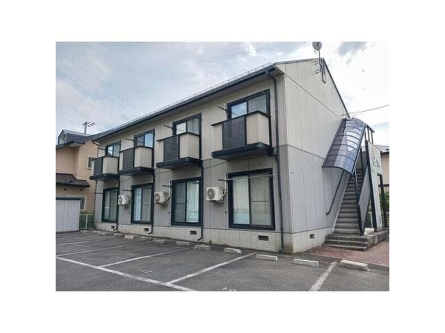 アヴニール西仙北の物件外観写真