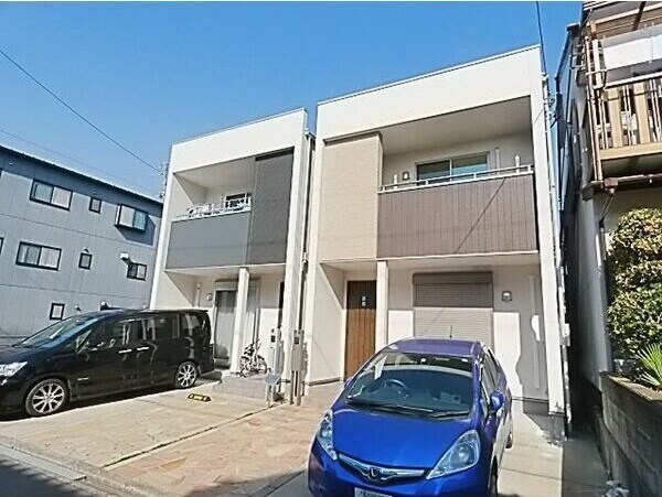 LUXE宝神の物件外観写真