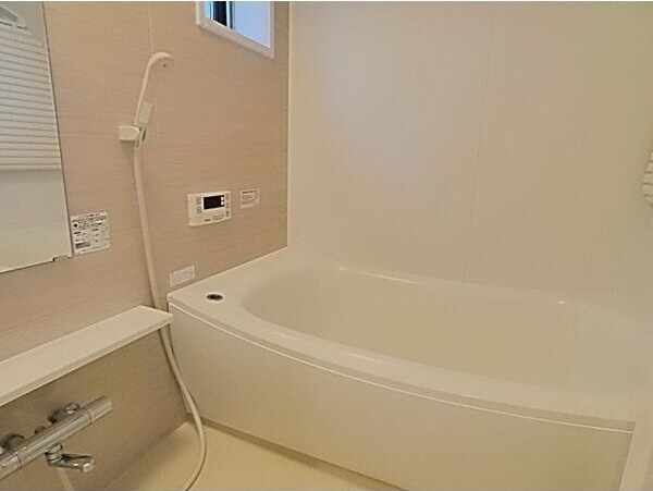 LUXE宝神の物件内観写真