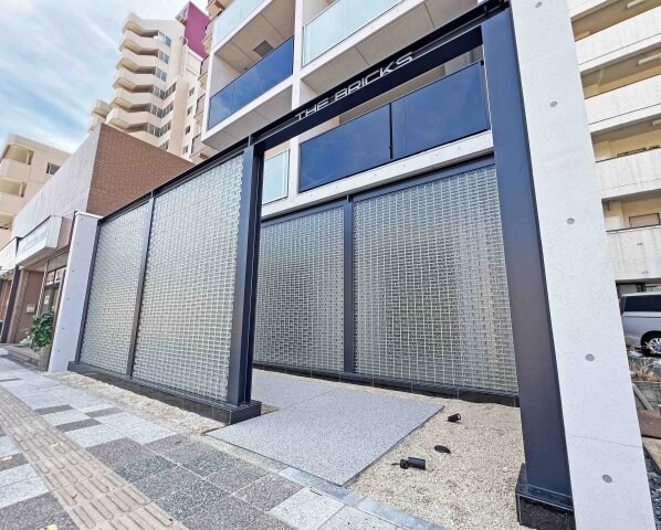 THE BRICKS(ザ ブリックス)の物件外観写真