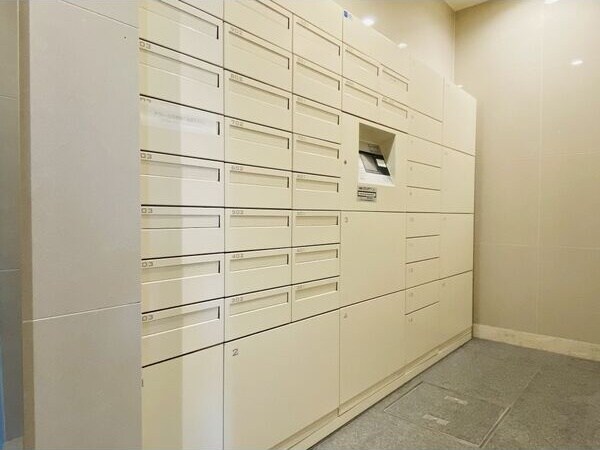 ラフォーレ金山の物件内観写真