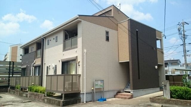 シュティル　ブリーゼの物件外観写真