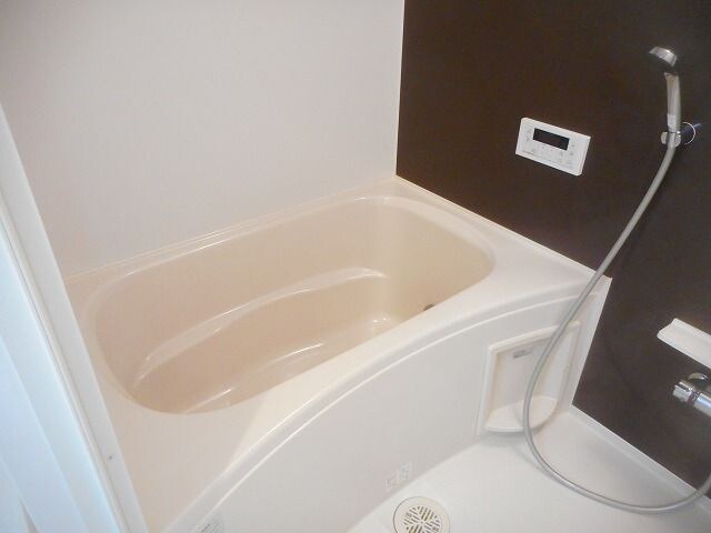 フィオーレ３０２の物件内観写真