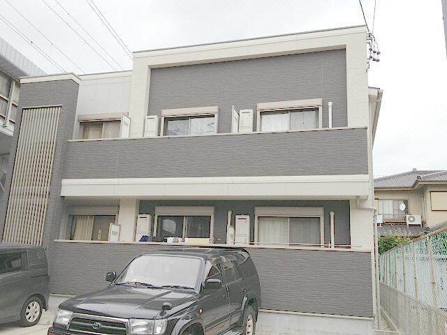 クレイビア熱田の物件外観写真