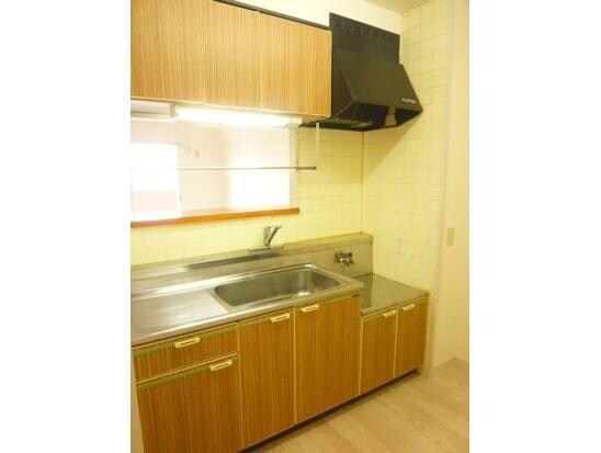 第五西垣ハイツの物件内観写真