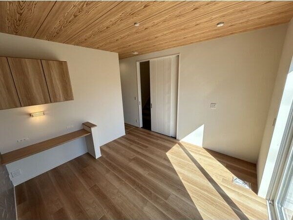 中川区春田3丁目戸建ての物件内観写真