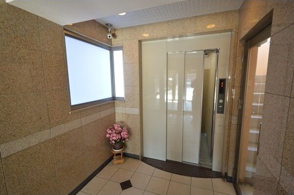 ベクヴェーム・ラウムの物件内観写真