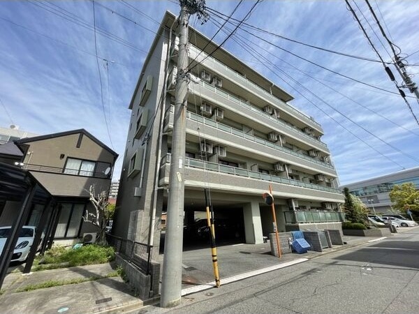 ポポラーレ白鳥の物件外観写真