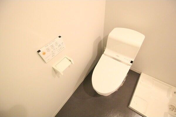 Alba港栄の物件内観写真