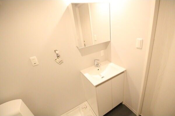 Alba港栄の物件内観写真