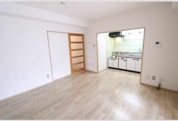 明正雅ハイツの物件内観写真