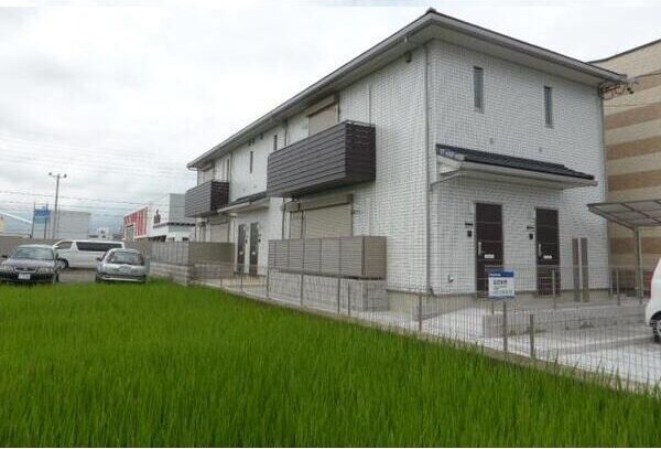 エルメゾン元中野の物件外観写真